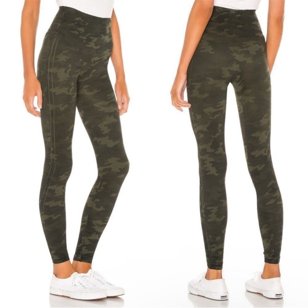 SPANX Look at Me Now Green Camo Leggings | Size XS - Picture 2 of 6
